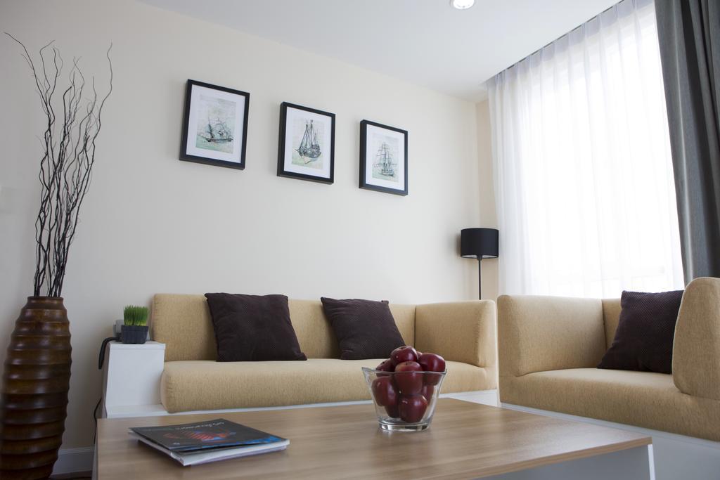 Bbg Seaside Luxurious Service Apartment Bangszen Szoba fotó