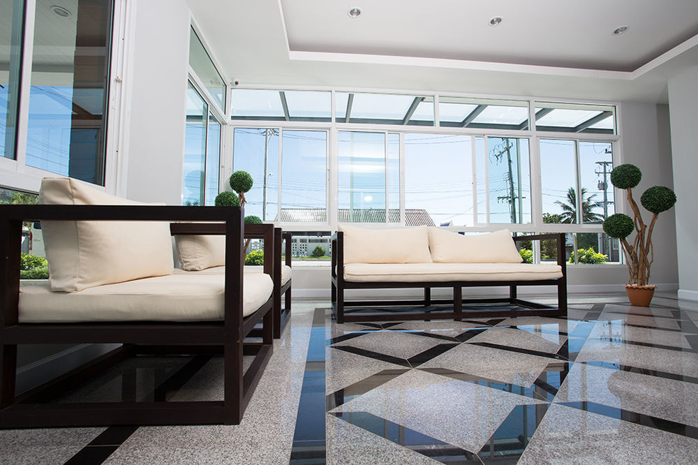 Bbg Seaside Luxurious Service Apartment Bangszen Kültér fotó