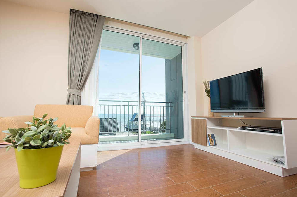 Bbg Seaside Luxurious Service Apartment Bangszen Kültér fotó