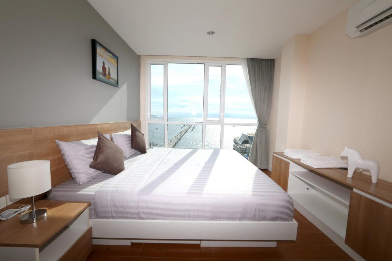 Bbg Seaside Luxurious Service Apartment Bangszen Kültér fotó
